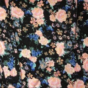 Garage Tops - Small floral tank top with laced back Garage Tops - Small floral tank top with laced back